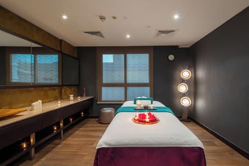 Flora Inn Hotel Dubai Airport, Spa