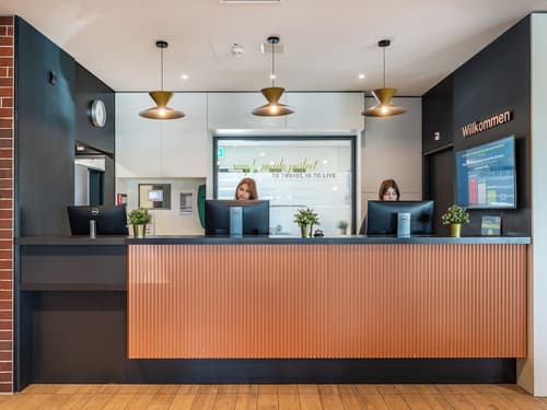 B&B Hotel Zürich Airport Rümlang, Reception