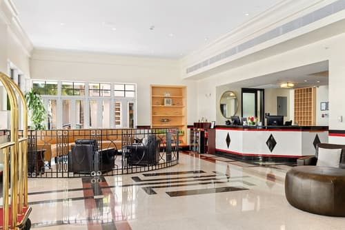 The Fairwind Hotel, Lobby