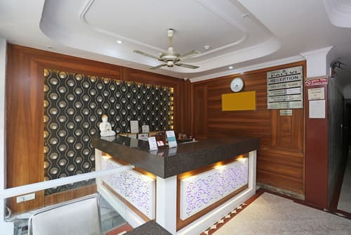 Hotel Pallvi Palace, 