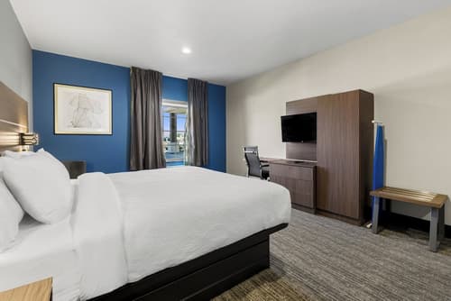 The Mulberry Hotel, Room