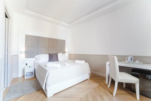 Margherita Suites, Primary image