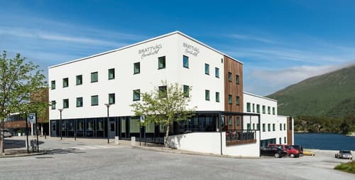 Brattvåg Fjordhotell, Primary image