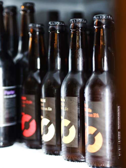 Brattvåg Fjordhotell, Bar (on property)