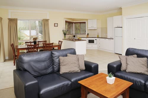 Waverley House Cottages, Private kitchen