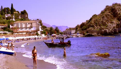 Villa Arianna, Boating