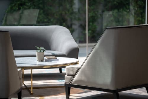 Jasmine 59, Lobby sitting area