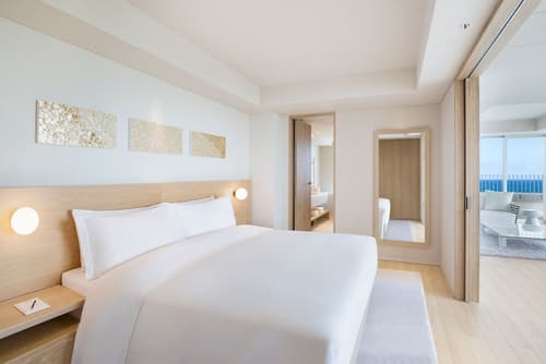 IRAPH SUI, a Luxury Collection Hotel, Miyako Okinawa, Room