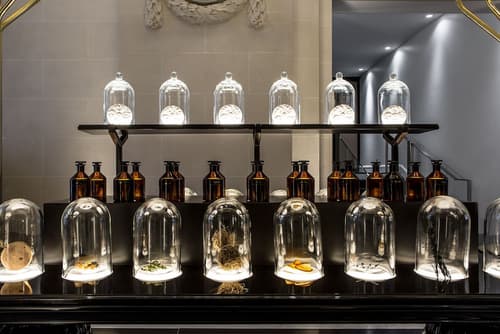 La Clef Champs-Élysées Paris by The Crest Collection