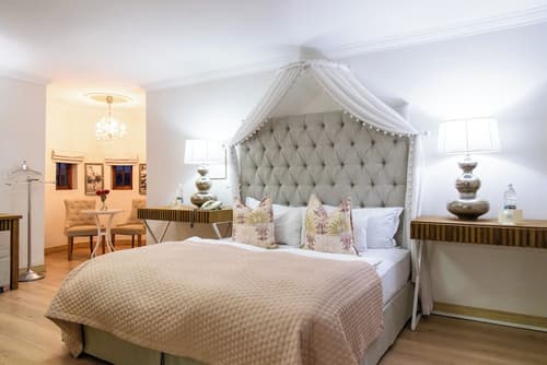 Heinitzburg Boutique Hotel, Room