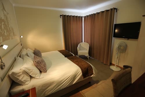 Stay at Swakop Guesthouse, Room