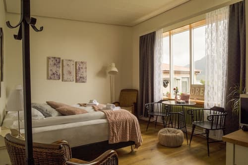 Private and peaceful one room apartments, Primary image