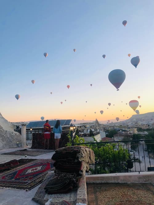 Kismet Cave House, Primary image