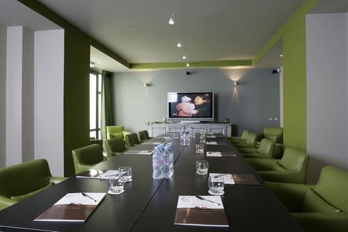 Villa Garbo, Meeting facility