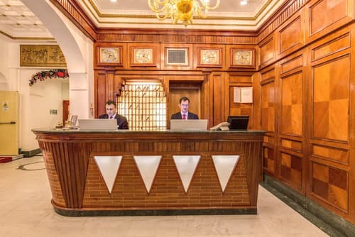 Augusta Lucilla Palace, Reception