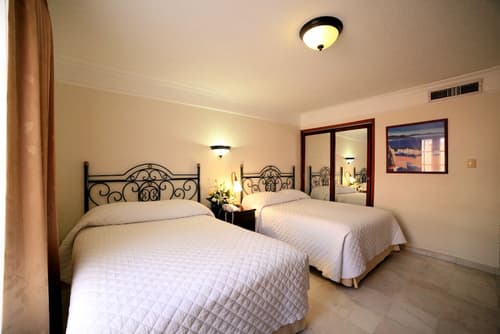 Hotel Francis Drake, Room