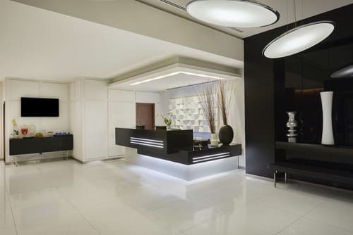 NH Coimbra Dona Inês, Reception