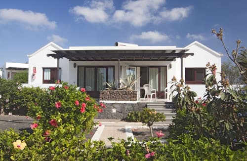 Bungalows Playa Limones, Terrace/patio