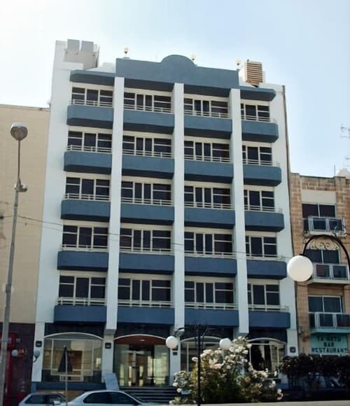 Coral Hotel, Primary image