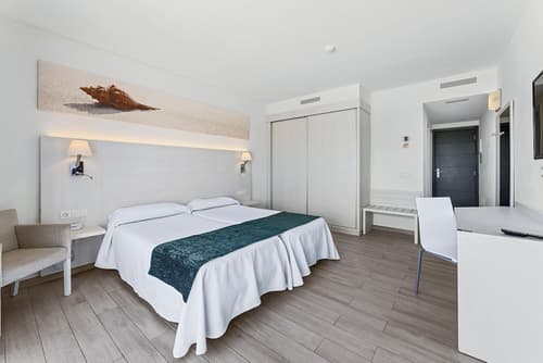 THB Flora Aparthotel, Room