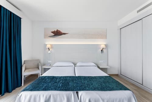 THB Flora Aparthotel, Room