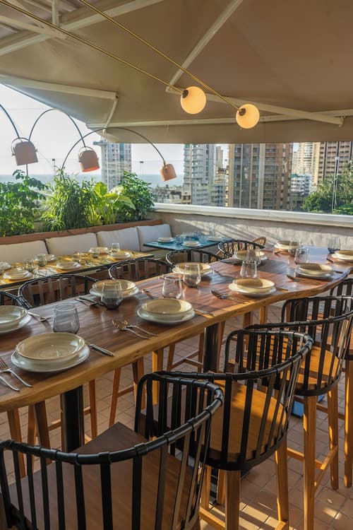 The Shalimar Hotel, Primary image