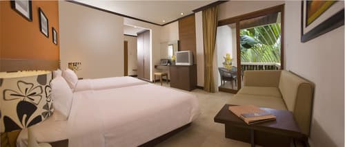 Thai House Beach Resort