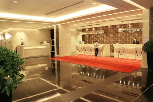 Beijing Pudi Hotel, Reception