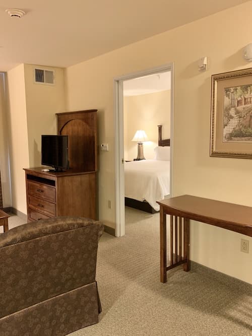 Staybridge Suites Albuquerque - Airport by IHG, Room