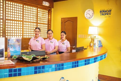 Boracay Tropics Resort Hotel, Reception