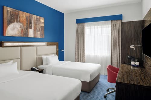 Holiday Inn Express Dubai Safa Park by IHG, Room