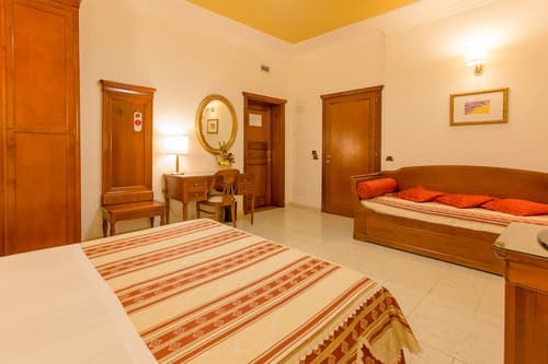 Mariano IV Palace Hotel, Room