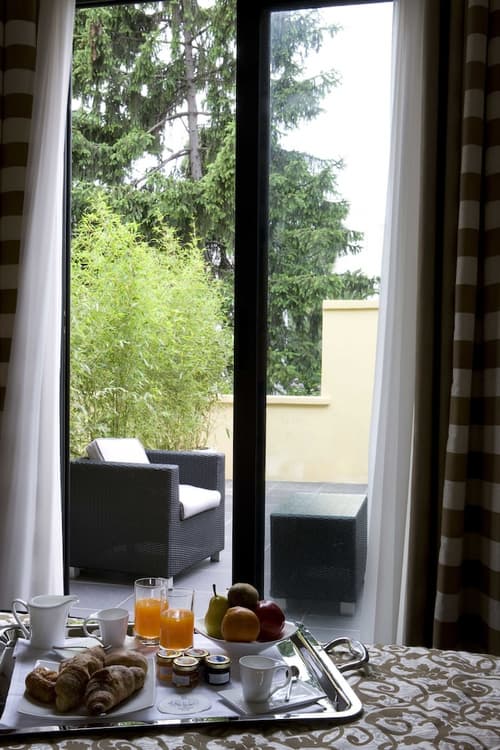 Best Western Cinemusic Hotel