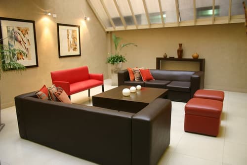 Cordon del Plata, Lobby sitting area