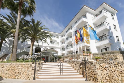 Ona Palmira Paguera, Property entrance