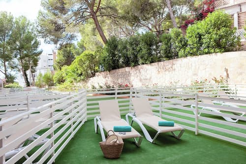 Ona Palmira Paguera, Room