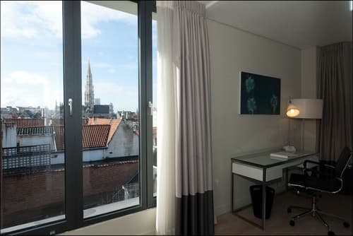 B-aparthotel Grand Place