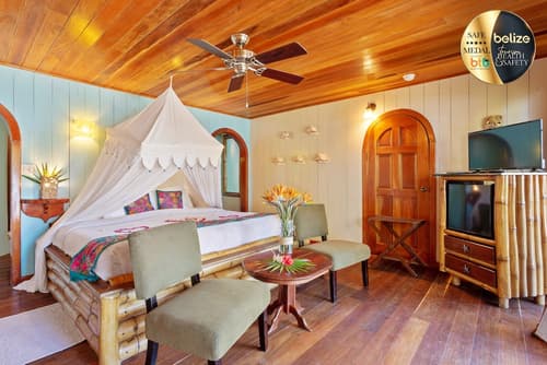 Portofino Beach Resort, Room