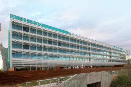 Hotel Hiberus, Business center