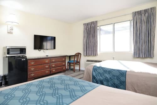 Central Phoenix Hotel