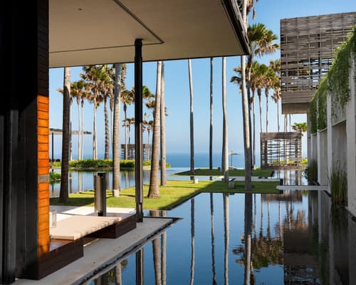 Alila Villas Uluwatu, Bali, Check-in/check-out kiosk