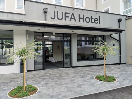JUFA Hotel Salzburg, Property entrance