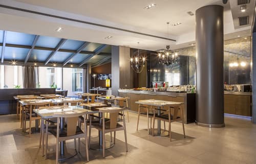 Hotel Porcel Torneo, Breakfast area