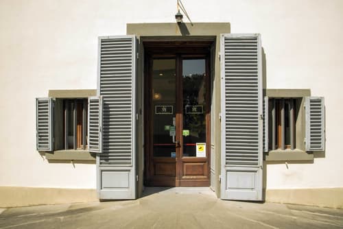 Villa Montarioso, Interior entrance