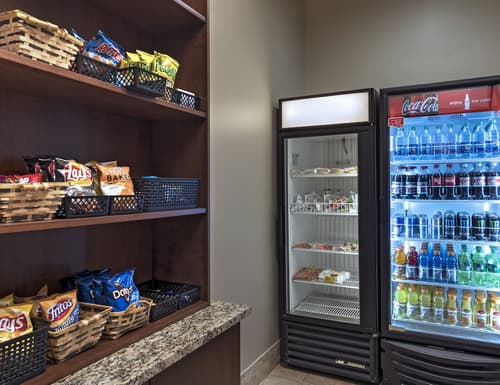 Staybridge Suites Austin NW by IHG, Vending machine