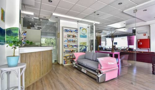 BaySide Salgados, Lobby sitting area