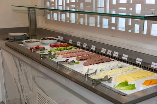 Best Western Plus Larco Hotel, Breakfast buffet
