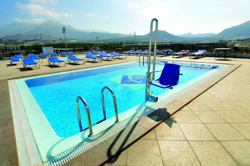 Hotel Zentral Center, Outdoor pool