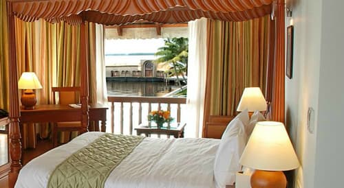 Lemon Tree Vembanad Lake Resort, Kerala