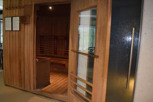 Hotel The Royal Plaza